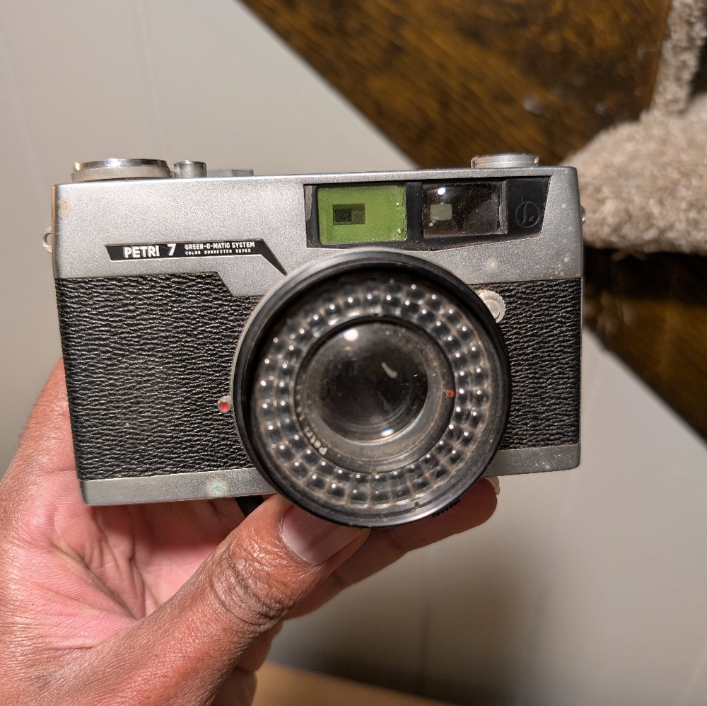 Petri 7S 35mm Rangefinder Camera